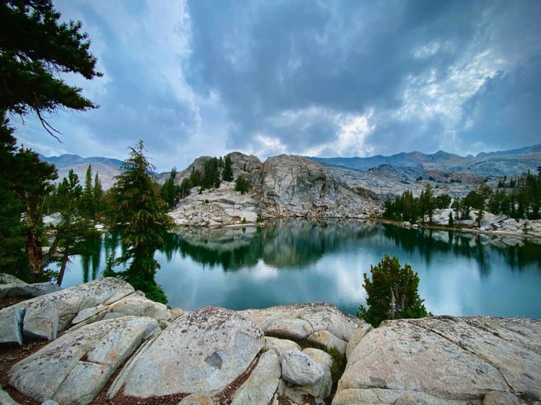 Alpine lake seen in Yosemite National Park